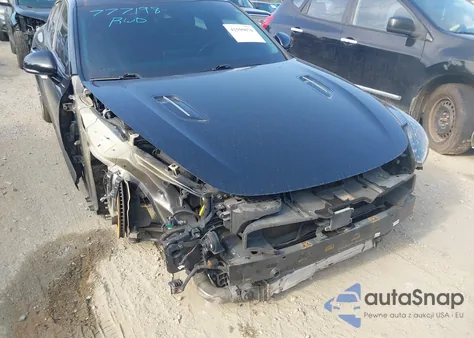 2019 Kia Stinger Premium z USA, uszkodzony, nr VIN KNAE25LA8K6053284